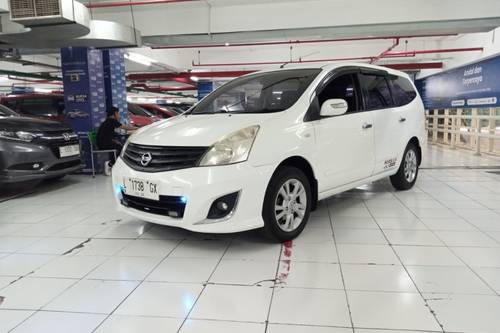 2013 Nissan Grand Livina 1.5 Ultimate AT