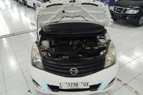 2013 Nissan Grand Livina 1.5 Ultimate AT