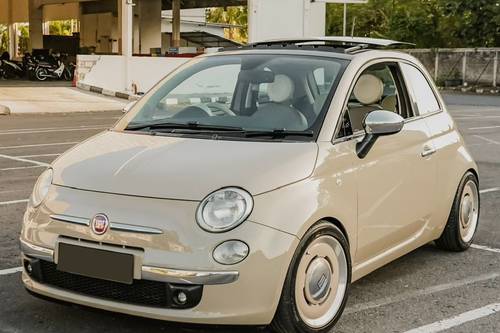 2014 Fiat 500C Lounge bekas