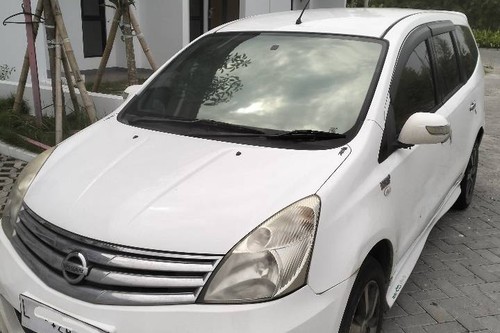 Used 2012 Nissan Grand Livina  1.5 HWS AUTECH AT