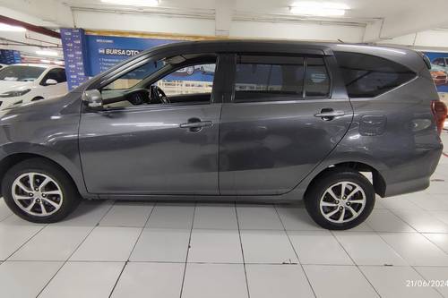 2018 Daihatsu Sigra  1.2 R MT