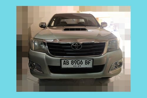 Second Hand 2012 Toyota Hilux Double Cabin G 2.5L MT