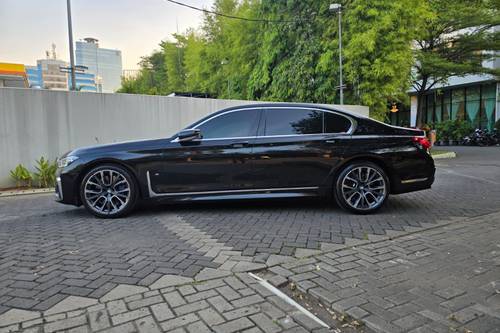 2021 BMW 7 Series Sedan 730Li M Sport