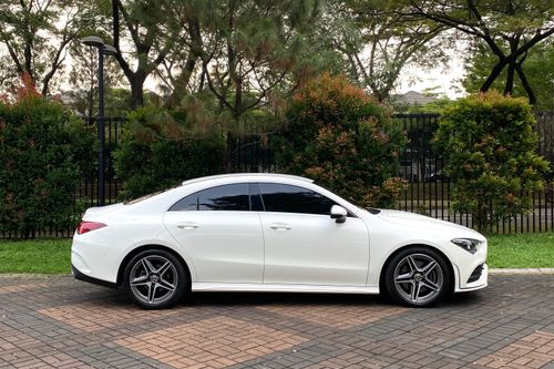 2019 Mercedes Benz CLA-Class 200 AMG Line bekas