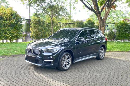 2018 BMW X1  sDrive18i xLine