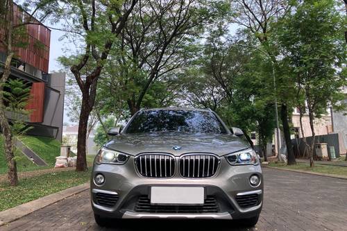 2019 BMW X1  sDrive18i xLine bekas