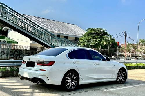 2019 BMW 3 Series Sedan 330i M Sport