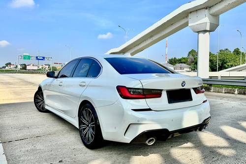 2019 BMW 3 Series Sedan 330i M Sport