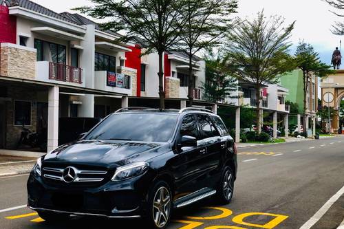 2018 Mercedes Benz GLE-Class  400 AMG Line