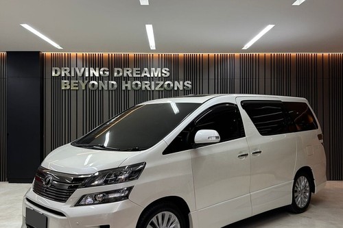 Used 2014 Toyota Vellfire  2.4 ZG AT PREMIUM SOUND