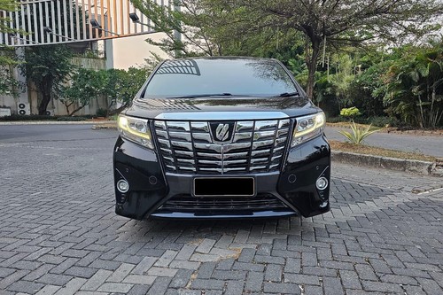 2015 Toyota Alphard  2.5 G bekas