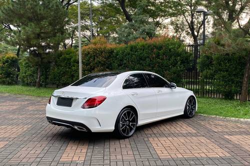 2021 Mercedes Benz C-Class Estate C 300 AVANTGARDE