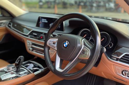 2016 BMW 7 Series Sedan 740Li Pure Excellence