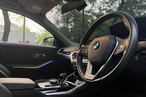 2023 BMW 3 Series Sedan 320i M Sport