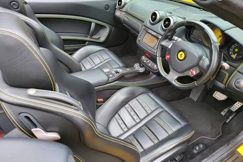 2013 Ferrari California T 4.3 AT