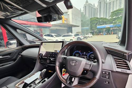 2024 Toyota Alphard Hybrid 2.5 HV