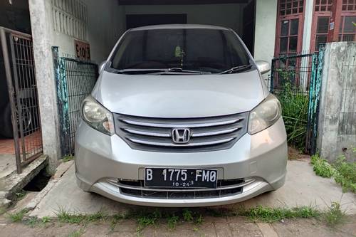 2009 Honda Freed  PSD bekas