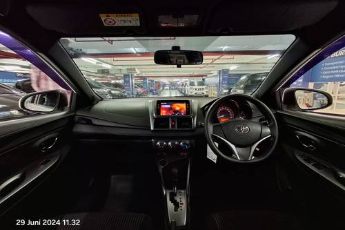 2016 Toyota Yaris  G AT