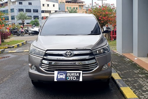 2016 Toyota Kijang Innova 2.0 V MT bekas
