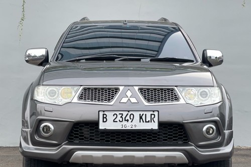 2013 Mitsubishi Pajero Sport  Dakar 4x2 bekas