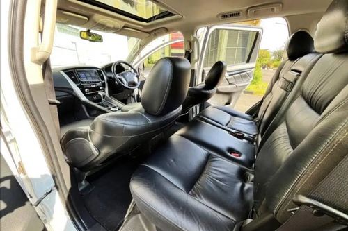 2021 Mitsubishi Pajero Sport Dakar Ultimate AT 4x4 bekas