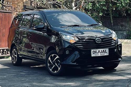 2023 Daihatsu Sigra 1.2 R MT bekas