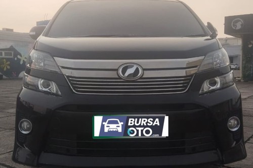 Used 2014 Toyota Vellfire  Z