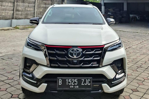 Used 2021 Toyota Fortuner VRZ Trd Sportivo AT