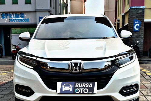 2022 Honda HRV 1.5L SE CVT bekas