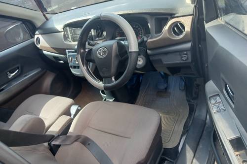Beli mobil bekas
