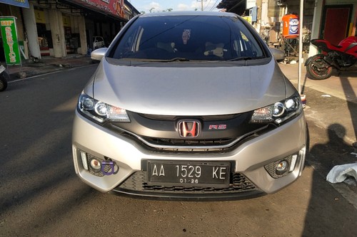 2015 Honda Jazz RS CVT bekas