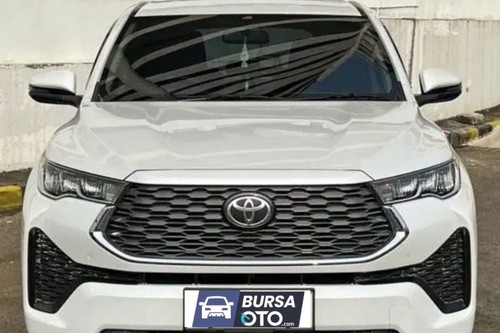 2023 Toyota Kijang Innova Zenix 2.0L V CVT bekas