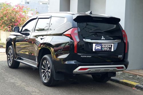 2022 Mitsubishi Pajero Sport Dakar Ultimate AT 4x2 tua
