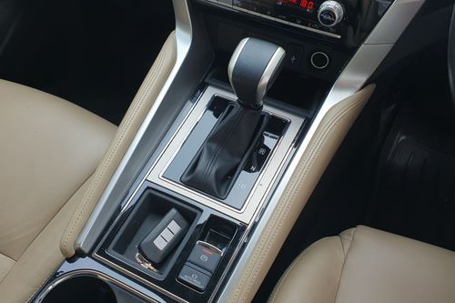 2022 Mitsubishi Pajero Sport Dakar Ultimate AT 4x2 bekas