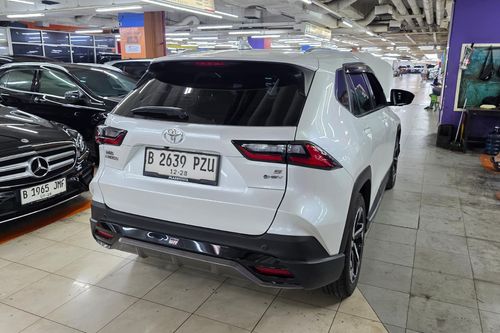 2nd Hand 2022 Toyota Yaris Cross 1.5 S GR Hybrid EV CVT TSS