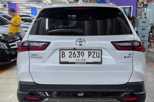 Old 2022 Toyota Yaris Cross 1.5 S GR Hybrid EV CVT TSS