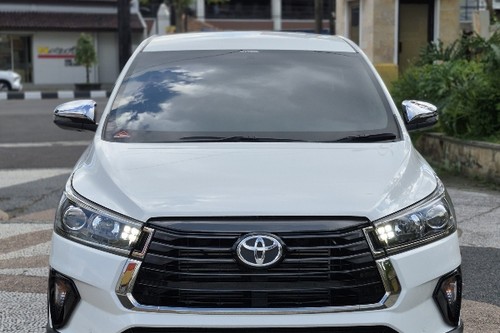 Used 2022 Toyota Venturer 2.4 AT