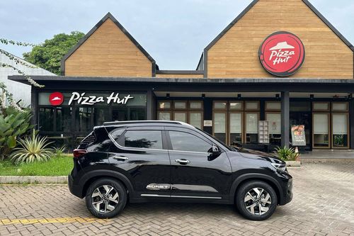 2023 Kia Sonet Premiere tua