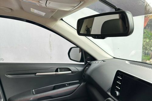 Dijual 2023 Kia Sonet Premiere bekas