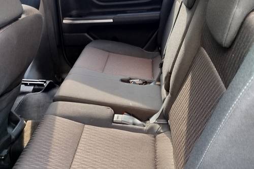 Beli mobil bekas