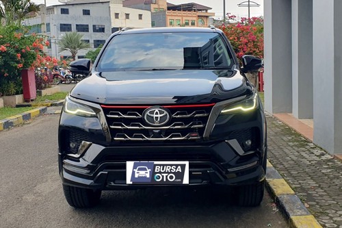 2021 Toyota Fortuner SRZ 4X2 TRD 2.7L AT bekas