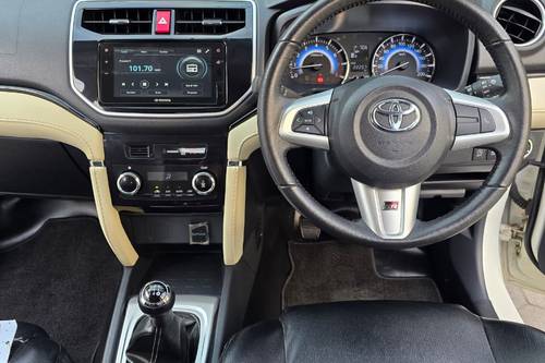 2023 Toyota Rush 1.5 S MT GR Sport bekas
