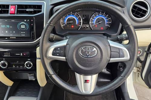 Beli mobil bekas