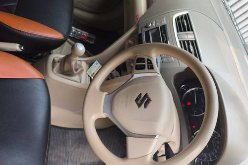 Dijual 2017 Suzuki Ertiga ZDI SHVS Diesel bekas