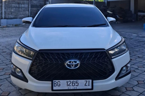 Used 2018 Toyota Innova DIESEL G 2.4 MT
