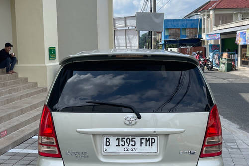 2004 Toyota Innova BENSIN G 2.0 MT bekas