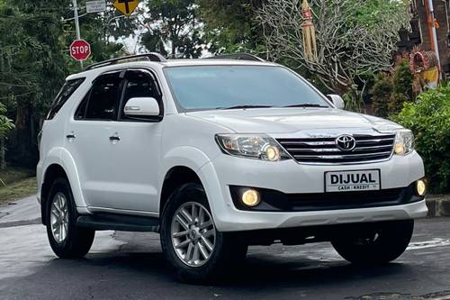 Used 2025 Toyota Fortuner  2.7 G Lux A/T
