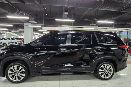 2023 Toyota Kijang Innova Zenix Hybrid EV 2.0L Q HV CVT TSS Modellista tua