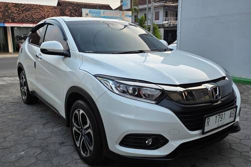 2021 Honda HRV 1.5L E CVT tua