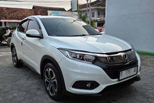 2021 Honda HRV 1.5L E CVT bekas